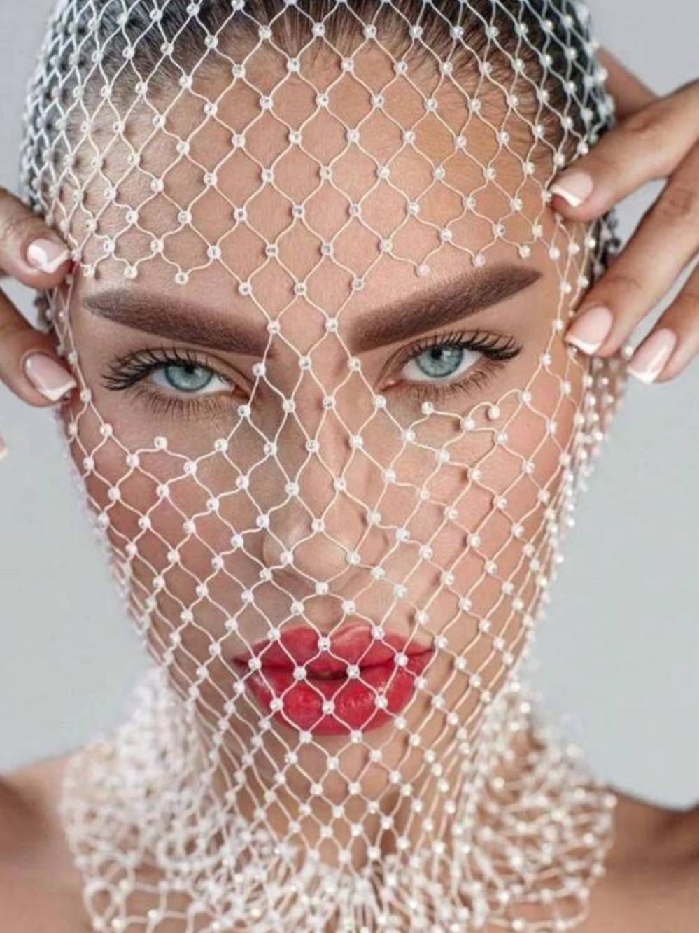 Glitter net mask